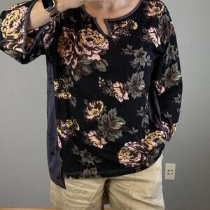 Little Journeys Chicago Womens Luna Top Shirt Size M Boho Floral Jersey Cotton